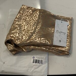 BuffBunny Rebel Legging Gold Leopard